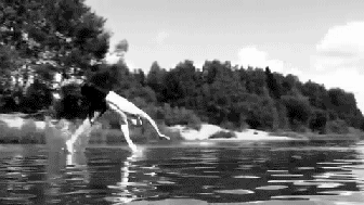 Гифчета: Паркур във водата!